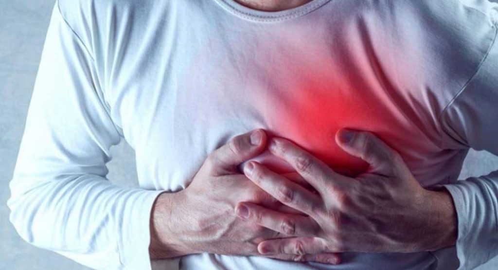 آنژین چیست؟ علائم و انواع آنژین