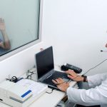 همه چیز درباره شنوایی سنچ یا اُدیومتر (Audiometer)